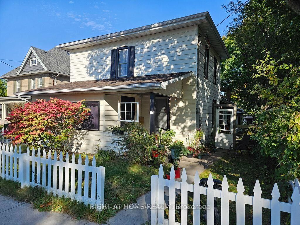 Property Photo: 10 Regent Street ON K0L 2H0