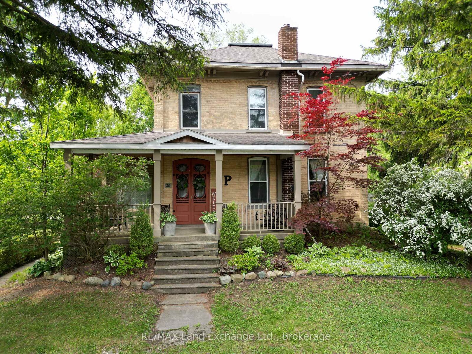 Property Photo:  20 Queen Street  ON N0G 2R0 