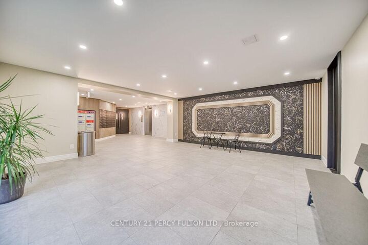 Property Photo: 921 Midland Avenue 101 ON M1K 4G2