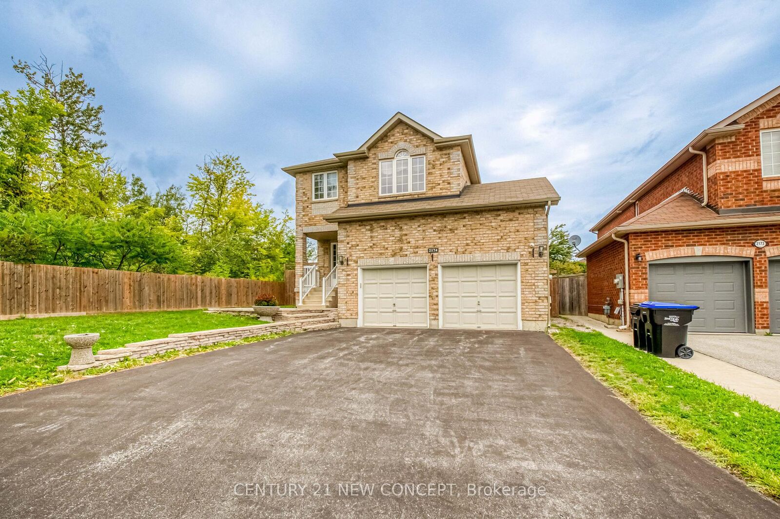 Property Photo: 2174 Taggart Crt N/A ON L9S 0C4