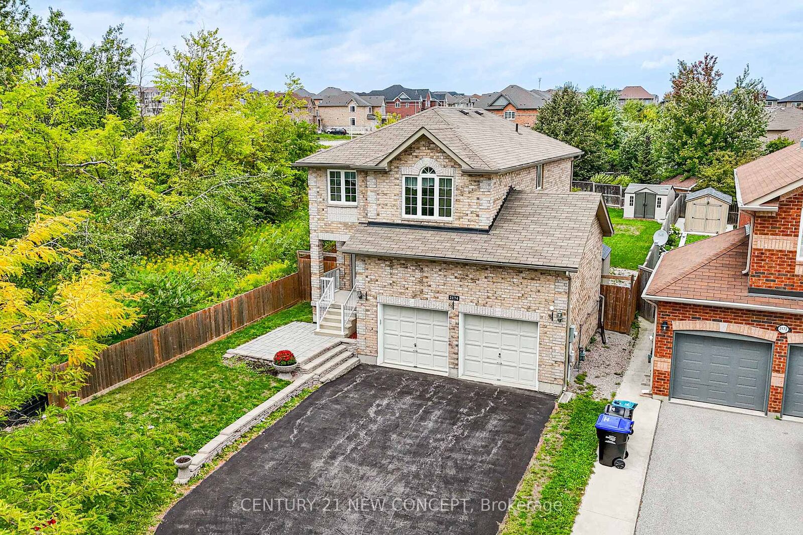 Property Photo: 2174 Taggart Crt N/A ON L9S 0C4