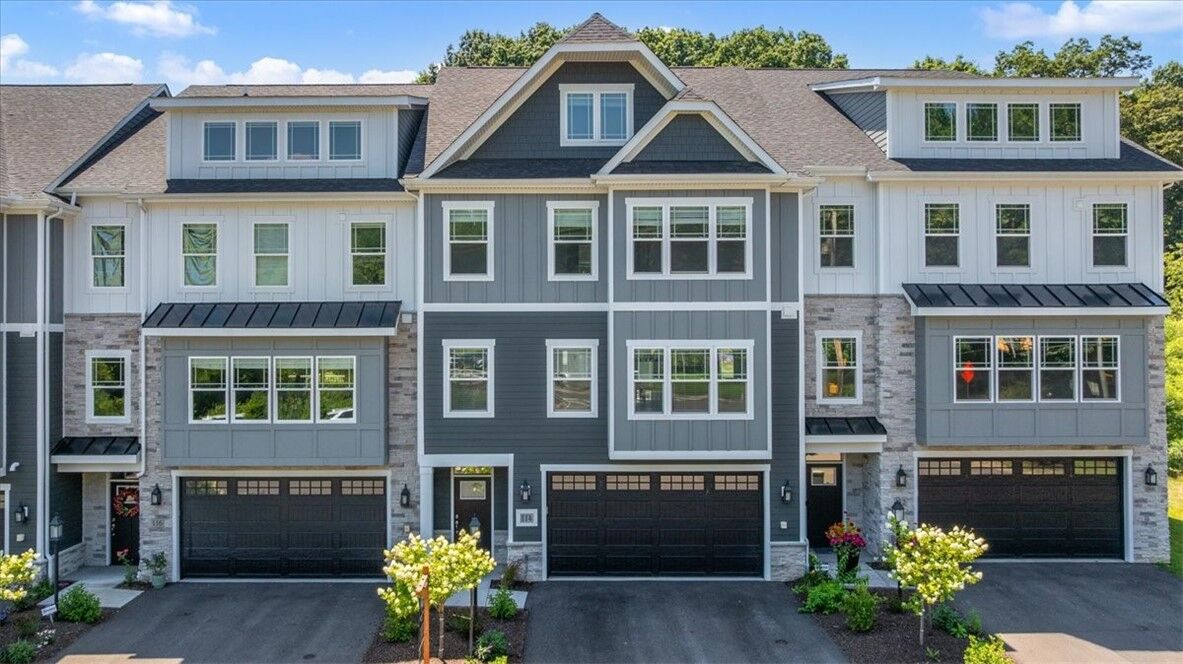 Property Photo: 114 Rainier Ln PA 15090