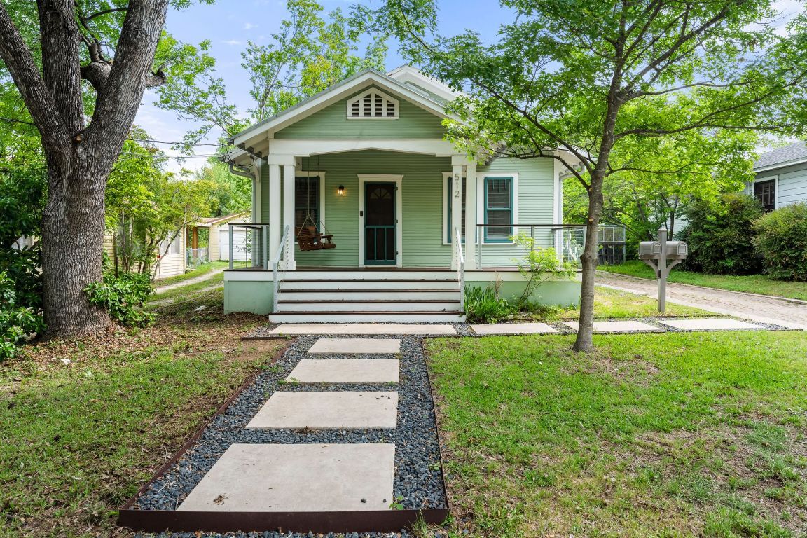 Property Photo:  512 E 49th Street  TX 78751 