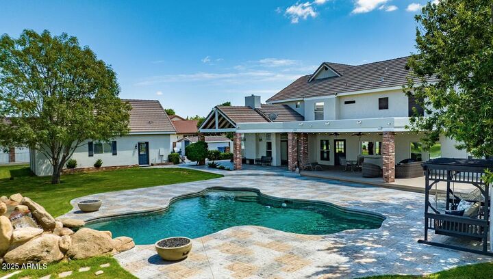 Property Photo:  19450 E Silver Creek Lane  AZ 85142 