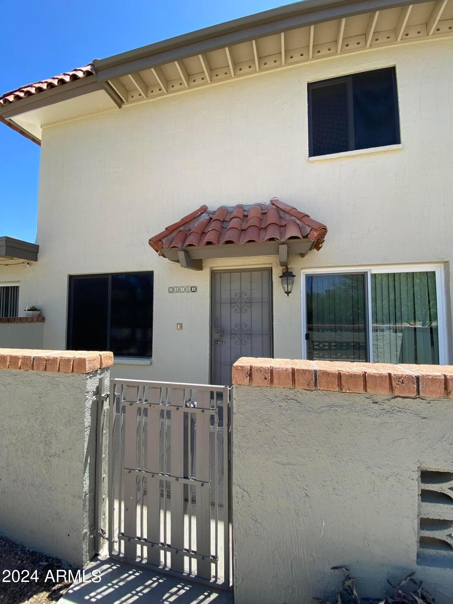 Property Photo: 14405 N Teakwood Lane AZ 85268