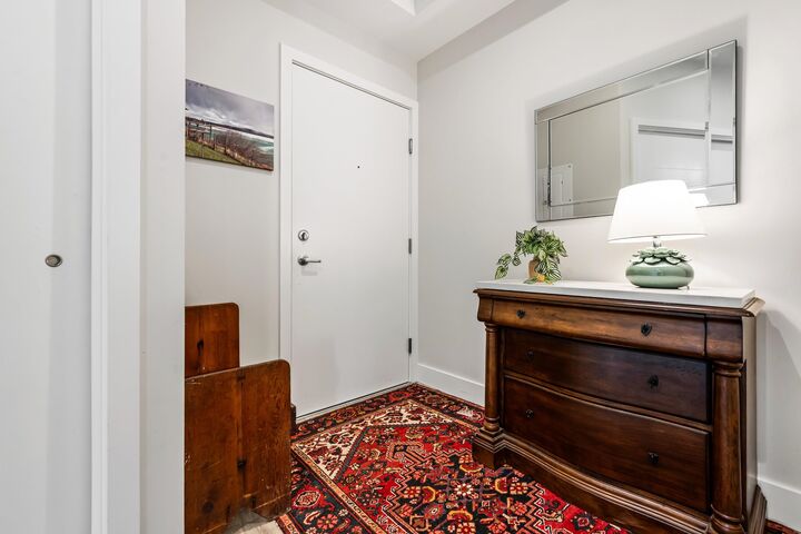 Property Photo: 45510 Market Way 403 BC V2R 6E1