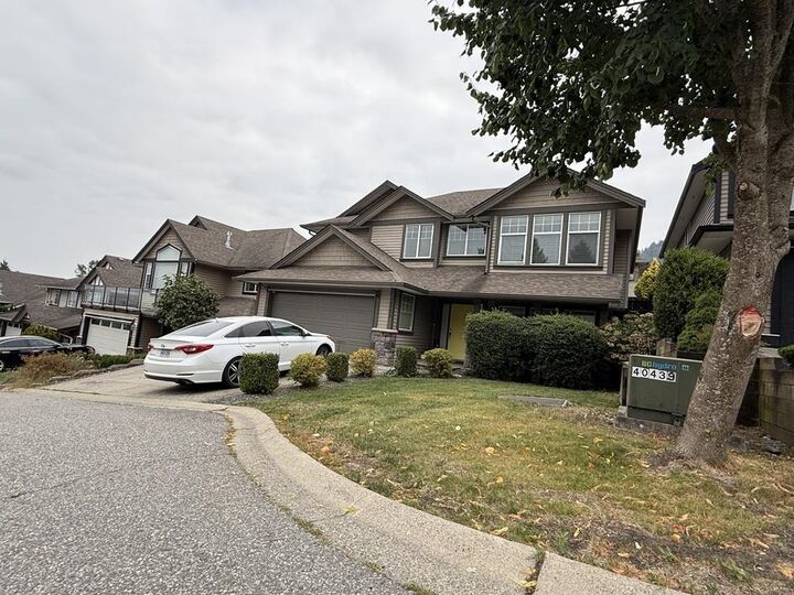 Property Photo: 46723 Hudson Road BC V2R 0K6