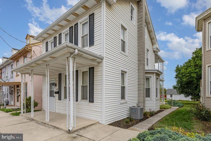 Property Photo:  134 N Railroad Street  PA 17003 