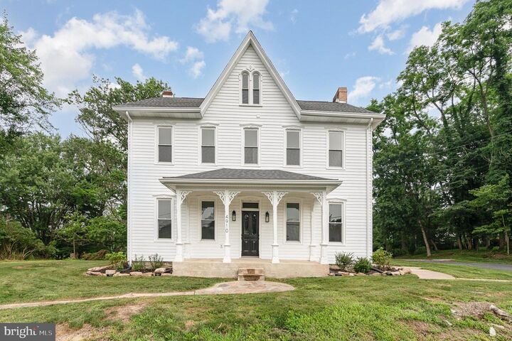 4910 Earl Drive  Harrisburg PA 17112 photo