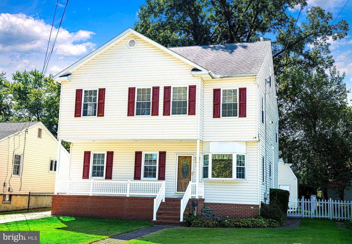 Property Photo:  105 1st Avenue W  MD 21061 