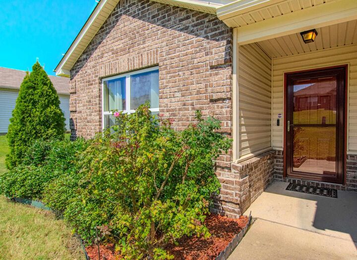 Property Photo: 11016 Bock Rd AR 72120