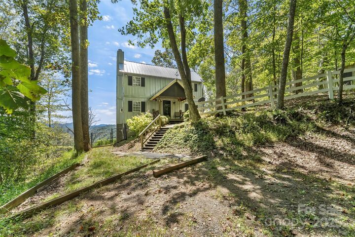 Property Photo: 386 Old Log Road NC 28740