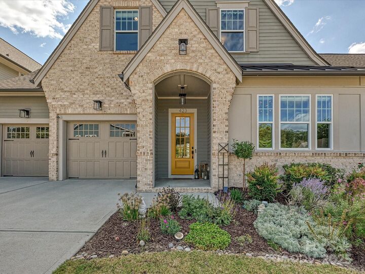 Property Photo:  423 Rocking Chair Lane  SC 29708