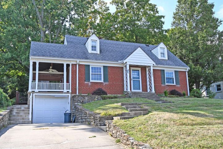 1391 Collinsdale Avenue  Anderson Twp OH 45230 photo