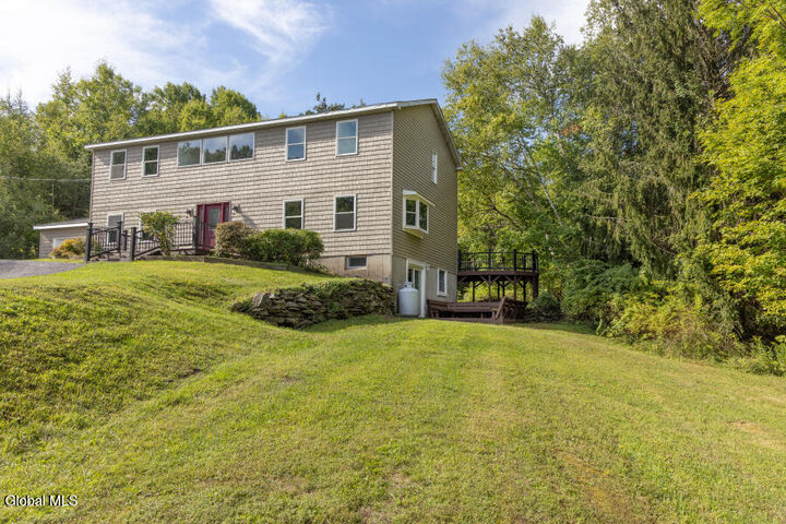 Property Photo:  128 Himmel Lane  NY 12175 
