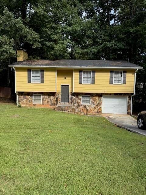 Property Photo:  1593 Cherry Hill Lane SW  GA 30094