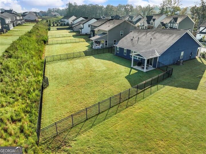 Property Photo:  627 Michigan Circle  GA 30548 