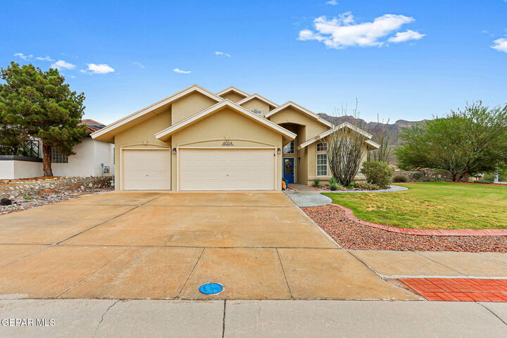 Property Photo: 6004 Los Siglos Drive TX 79912