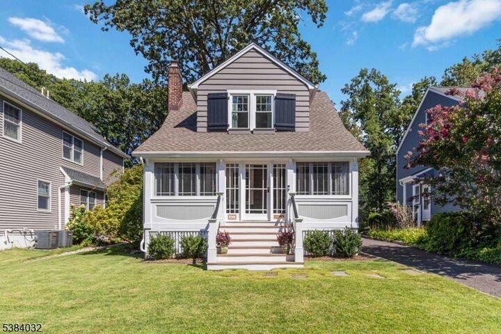 67 Laurel Dr  New Providence Boro NJ 07974 photo