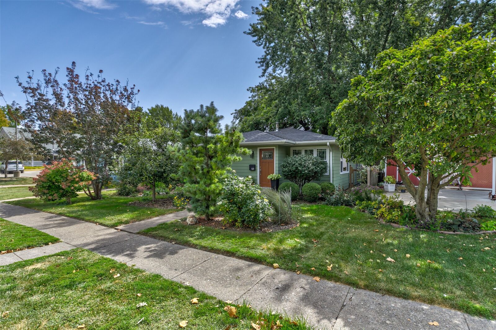 Property Photo: 511 Union Street IA 50219