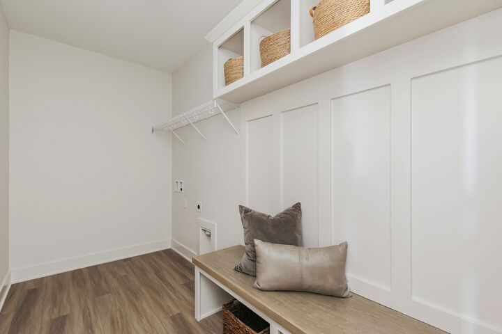 Property Photo:  709 Walker Circle  IA 50226 