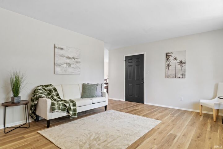 Property Photo: 1513 Sherbrook Drive IN 46774-2326
