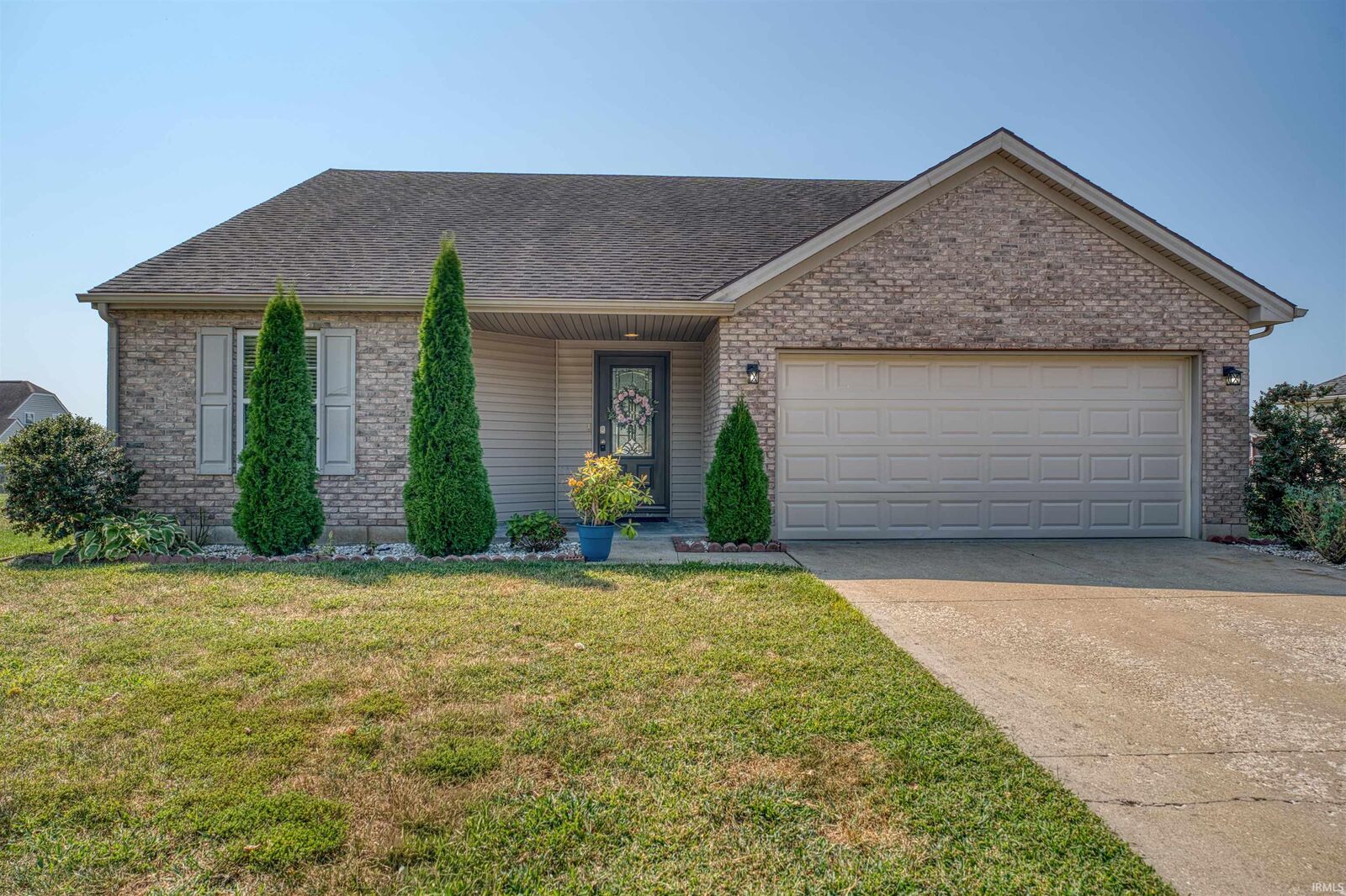 Property Photo:  6321 Pavillion Drive  IN 47630 