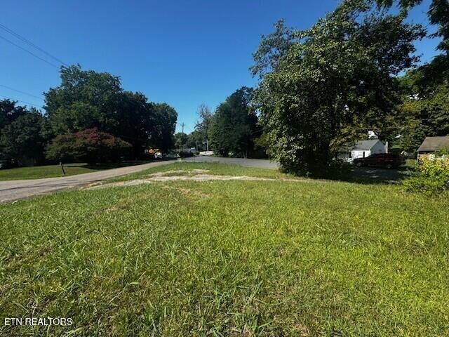 Property Photo:  2739 Wilson Ave  TN 37914 
