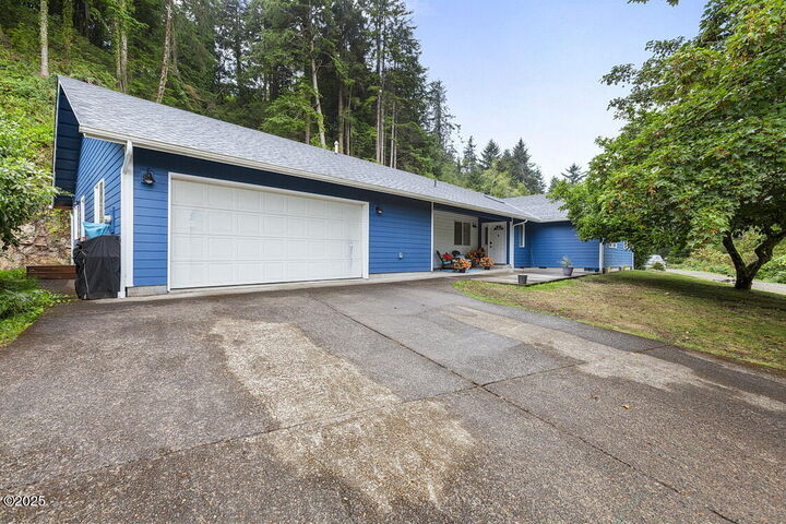 Property Photo:  2525 NE Big Creek Road  OR 97365