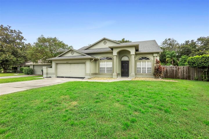 Property Photo:  4021 Eagle Feather Drive  FL 32829 