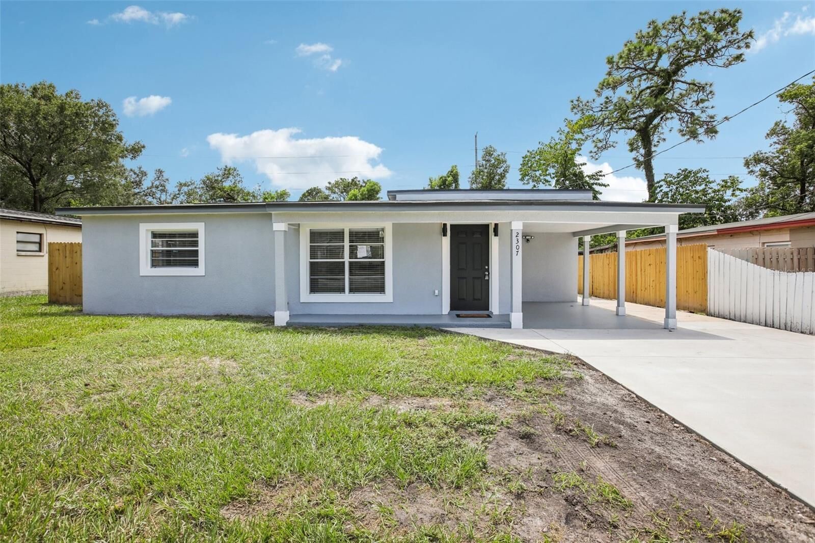 Property Photo: 2307 E Linebaugh Avenue FL 33612