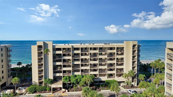 Property Photo: 1055 Gulf Of Mexico Drive 504 FL 34228