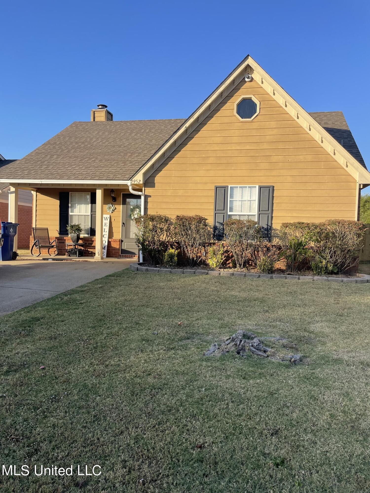 Property Photo:  2952 Churchwell Drive  MS 38637 
