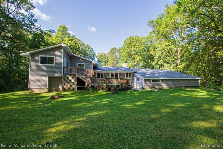 Property Photo:  27200 Irwin Road  MI 48062 2617 