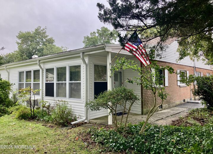 5 Cypress Street C  Toms River NJ 08757 photo