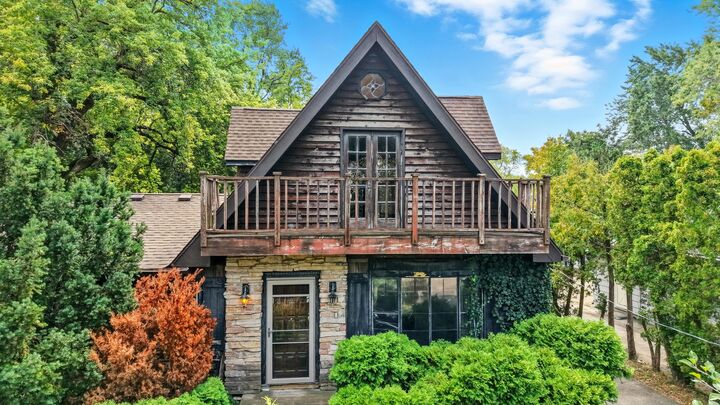 Property Photo: 27 Maple Avenue IL 60047
