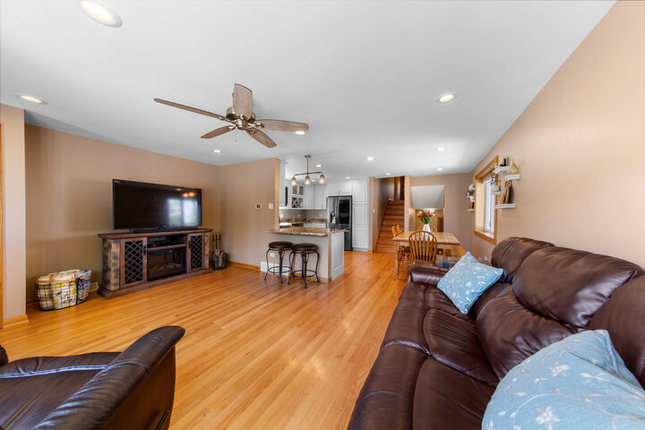 Property Photo: 3700 S Normal Avenue IL 60609