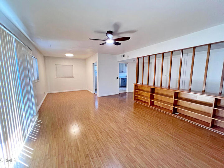 Property Photo:  424 E Winnie Way  CA 91006 