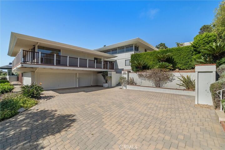 Property Photo:  7206 Crest Road  CA 90275 