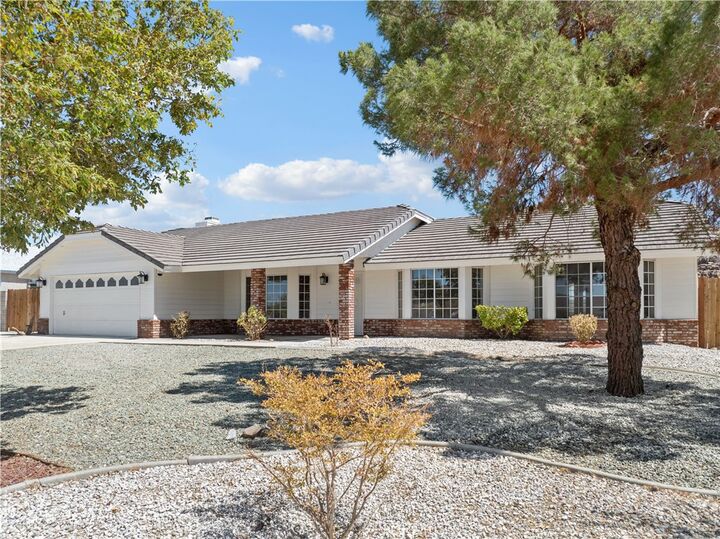 Property Photo: 16923 Ouray CA 92307