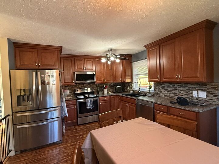 Property Photo:  400 Lower Pine  WV 24740 