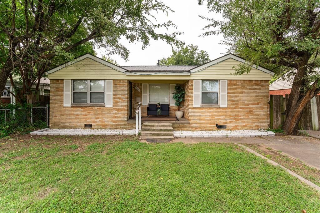 Property Photo:  4020 NW 23rd Street  OK 73107 