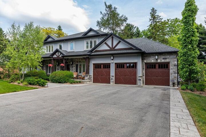 Photo de la propriété:  60 Parker Avenue  ON L9G 1A7 
