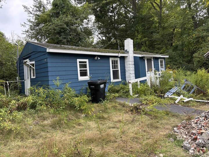 127 Taunton Ave  Norton MA 02766 photo