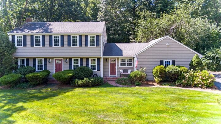 9 Oak Ridge Drive  Easton MA 02356 photo