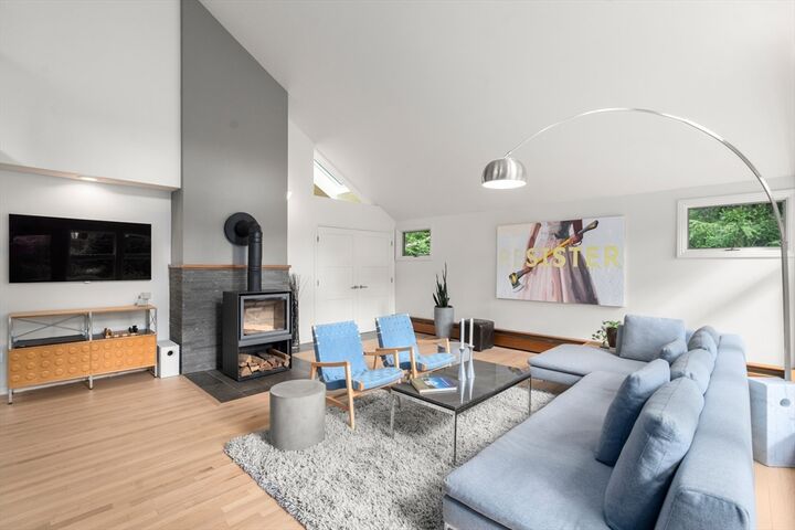 Property Photo: 76 Norfolk Rd MA 02467