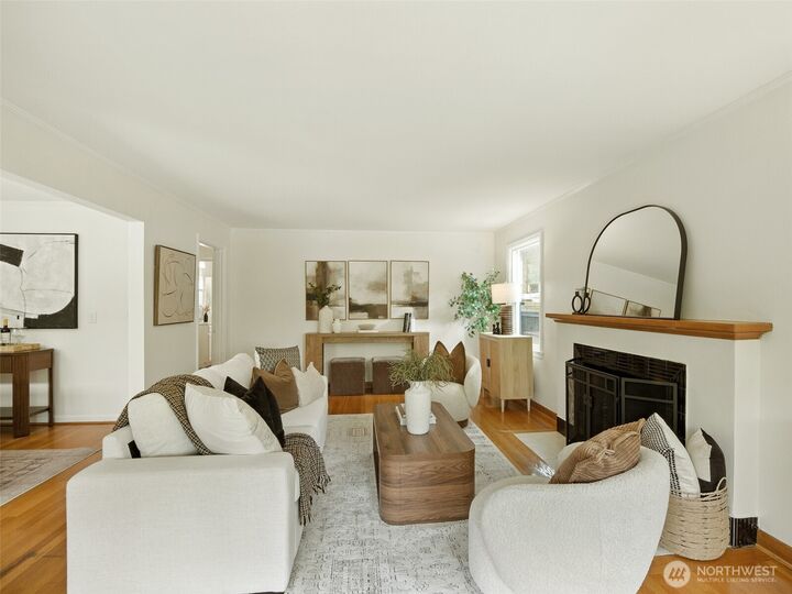 Property Photo: 314 NE 82nd Street WA 98115