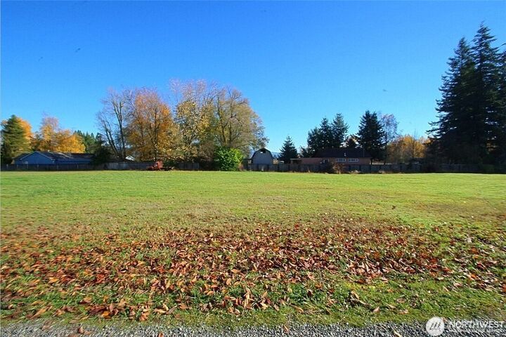 Property Photo:  44122  240th Place SE  WA 98022 