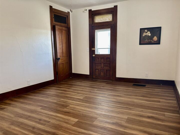 Property Photo: 207 S Main Street IN 47353
