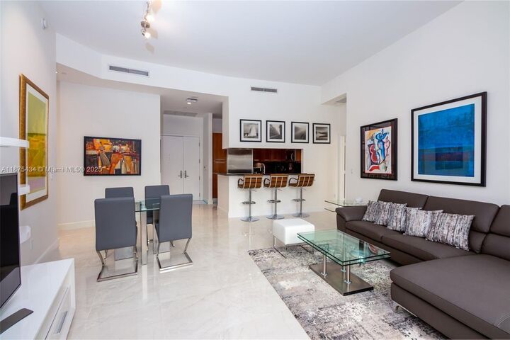 Property Photo:  901 Brickell Key Blvd 509  FL 33131 